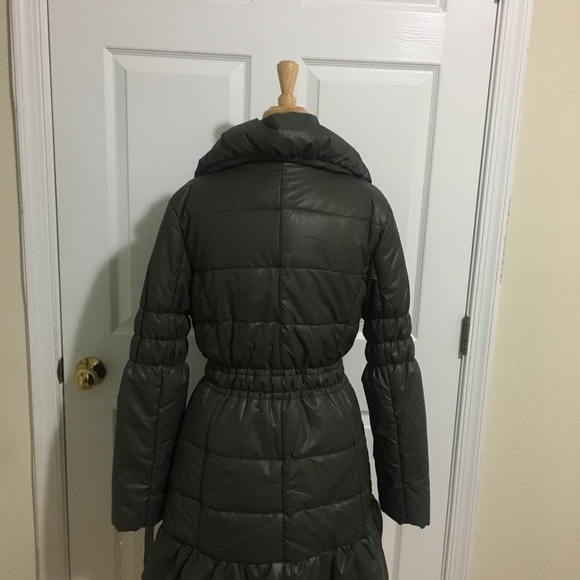 Attention Women’s Winter Puffer Coat - Picture 3 of 6
